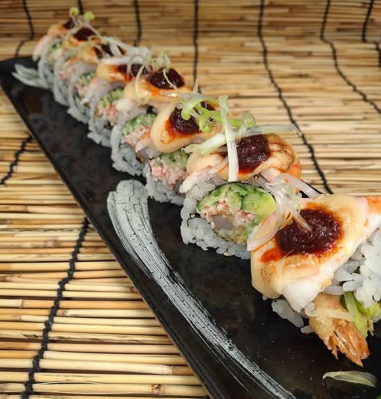 Spicy Shrimp Roll (8 pcs)