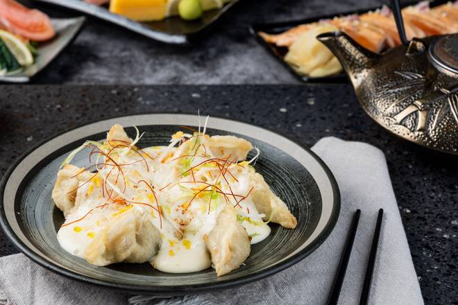 Gyoza with Cream Sauce
