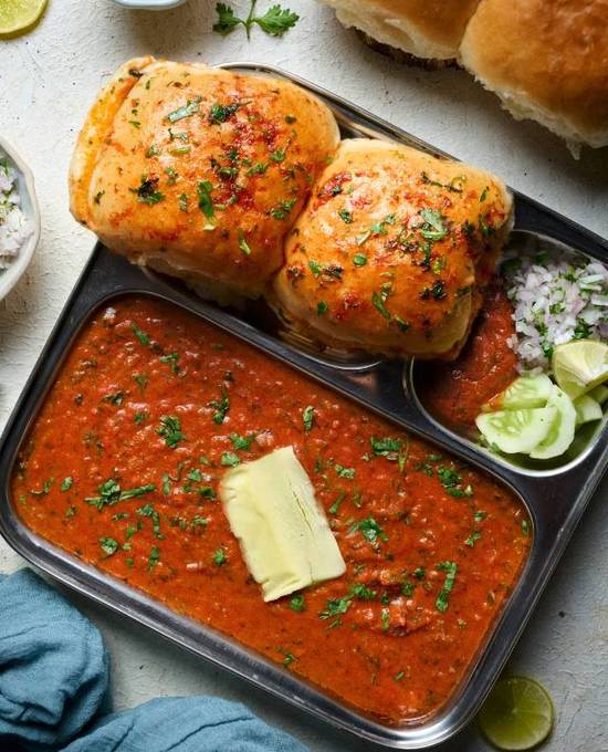 Maska Pav Bhaji Plate / Maska Pav Bhaji Plate