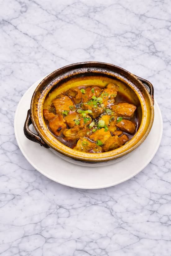 Caramelized Pork with Fish Sauce / Thịt Heo Kho Tộ