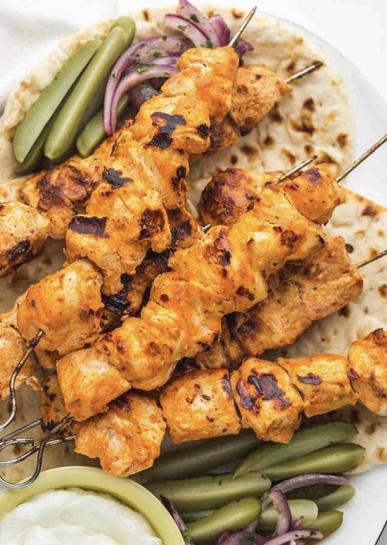 Assiette de Souvlaki au Poulet / Chicken Souvlaki Plate