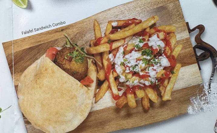 Falafel Sandwich Combo
