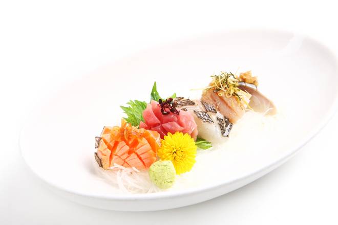 Sashimi Appetizer (6 pcs)