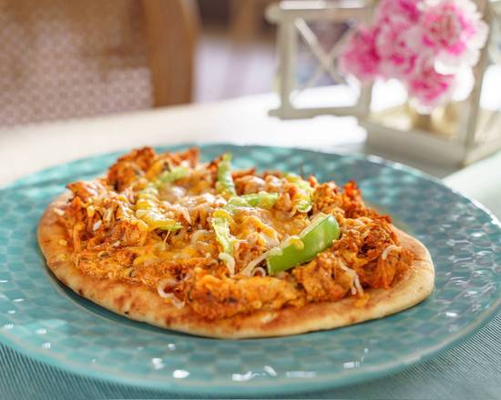 Spicy Chicken and Cheese Naanza