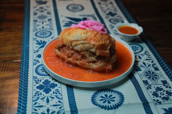 Torta Ahogada