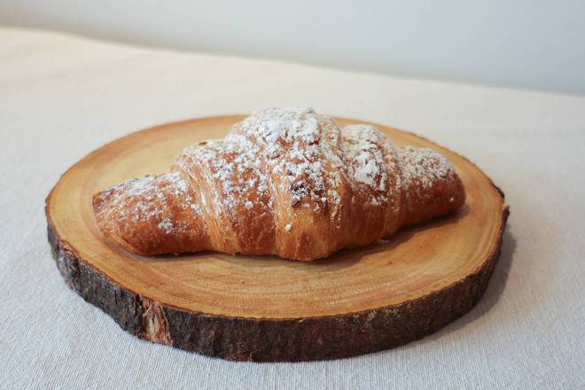 Croissant aux amandes