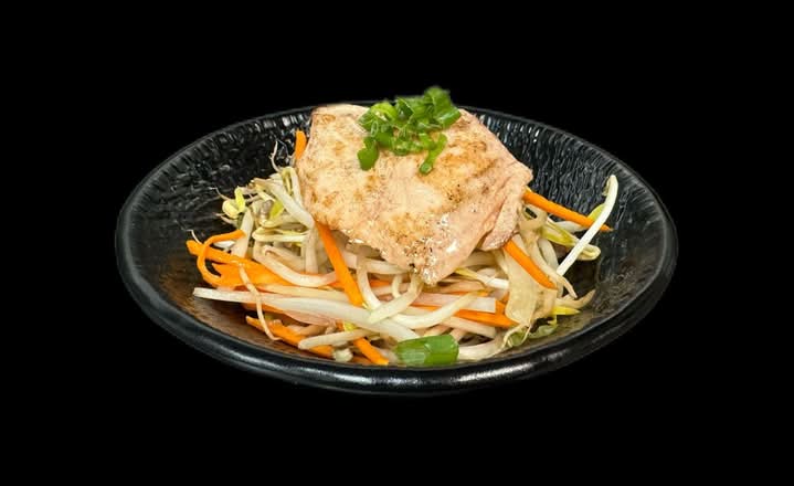 40. Salmon Teriyaki (5pcs)
