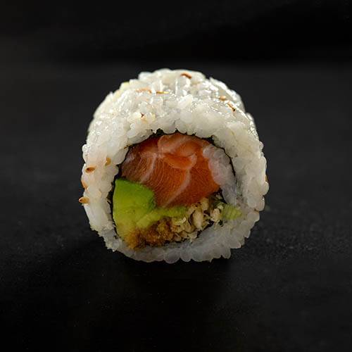 Spicy Salmon Maki (8 pcs)