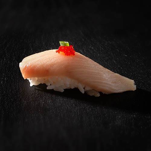 Yellowtail Nigiri (2 pcs)