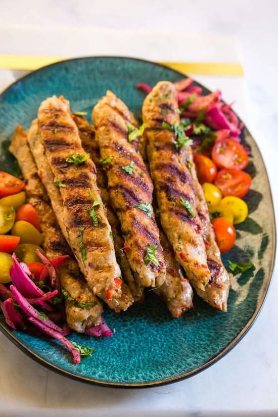 Chicken Kebab Plate (2 Skewers)