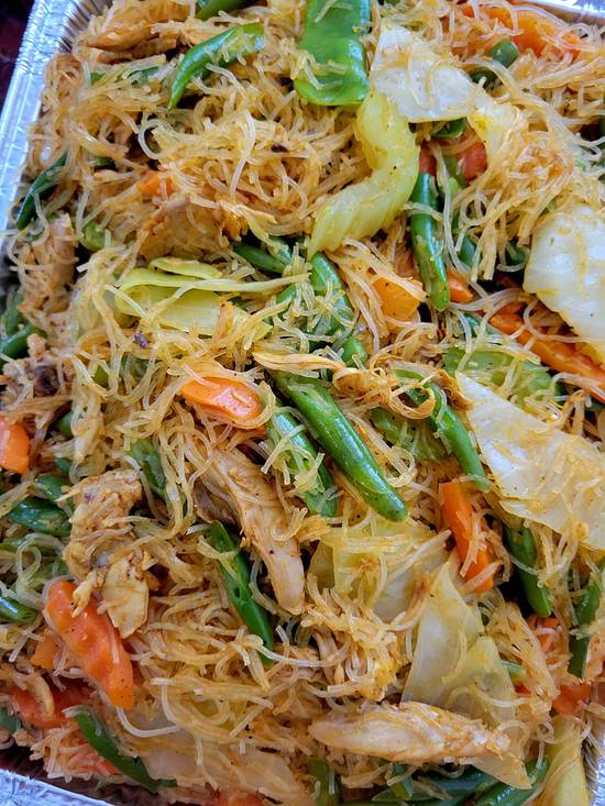 Pancit Bihon (M Party Tray)
