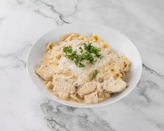 Chicken Alfredo Pasta