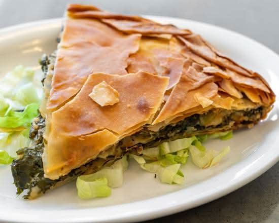 Spanakopita (Spinach Feta Phyllo Pastry)