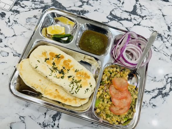 DELHI MATAR KULCHA