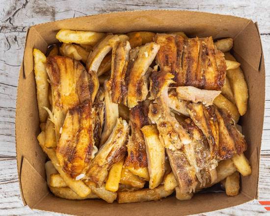 CHICKEN POUTINE