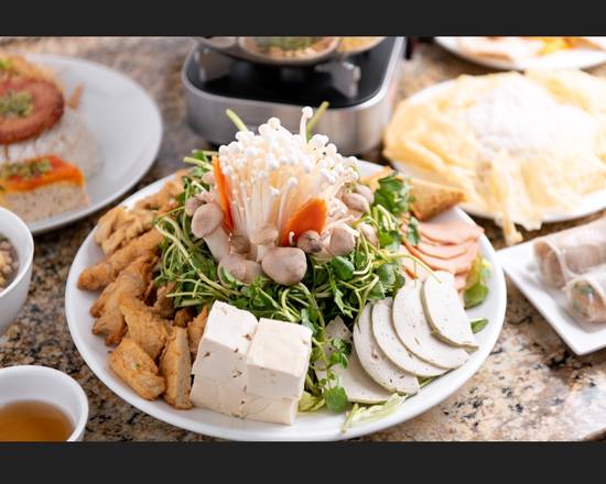 Mixed vegetables hotpot
