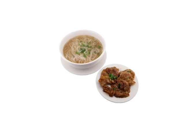 PH10 Grilled Chicken Noodle Soup
