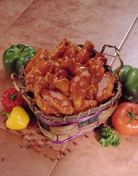 🪽18x - Wings / Ailes | 3 : Saveurs / Flavours + 1x Boisson / Drink