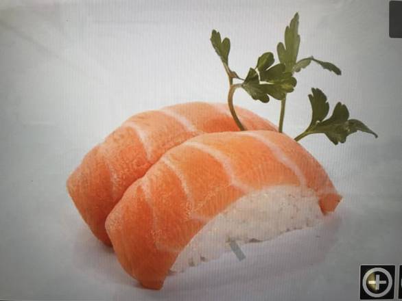 Salmon Sushi
