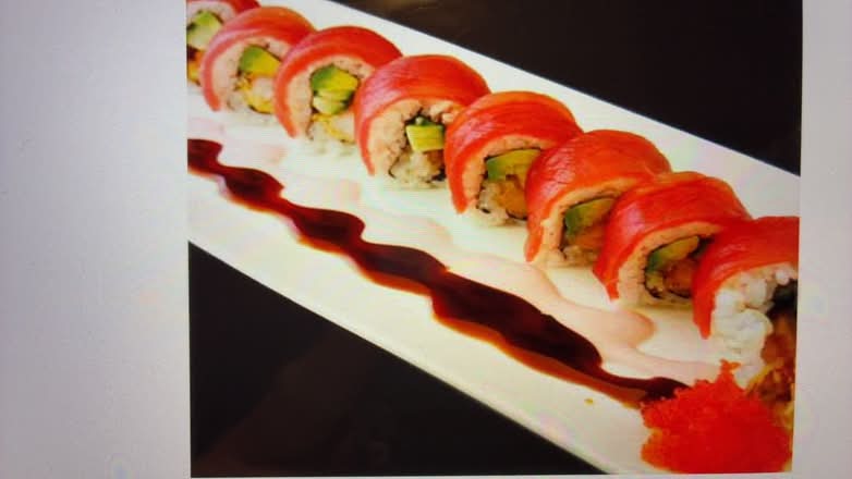 Dragon Roll Red