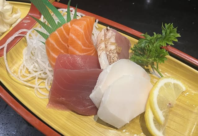 Sashimi appetizer