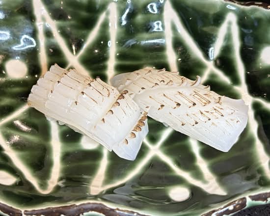 Ika Sushi(2 pcs)