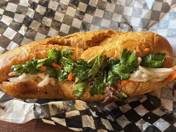 B3. Banh Mi Bo