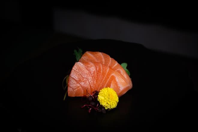 Saumon bio / Sustainable salmon sashimi