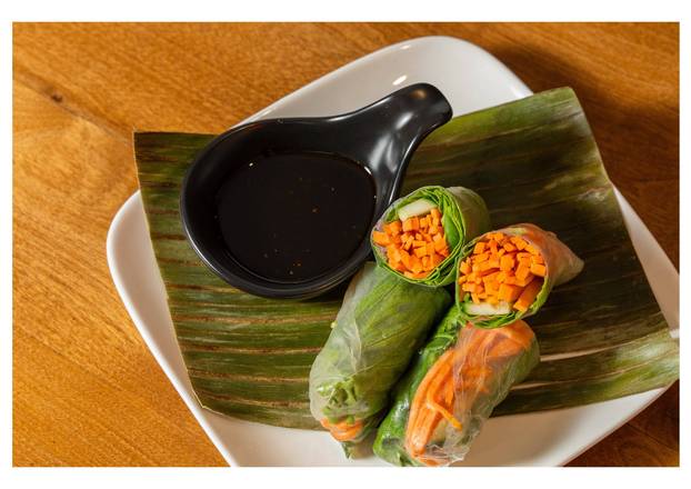 Fresh Lumpia Roll 2 Pcs