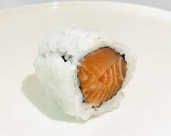 Salmon Roll (6 pcs)