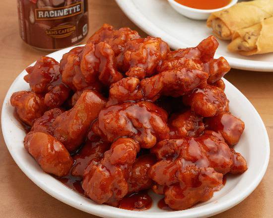 19. Poulet général tao / General Tao Chicken