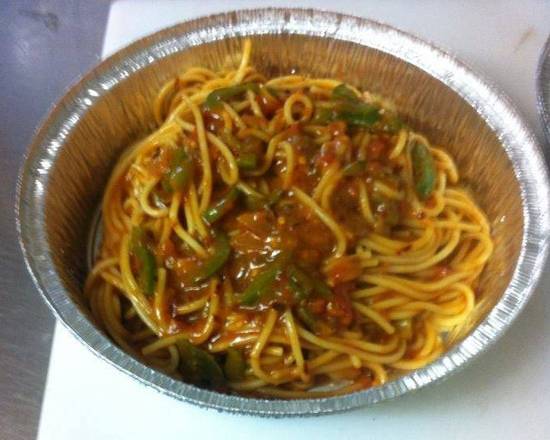 Spaghetti Arrabiata (Spicy Tomato Sauce)