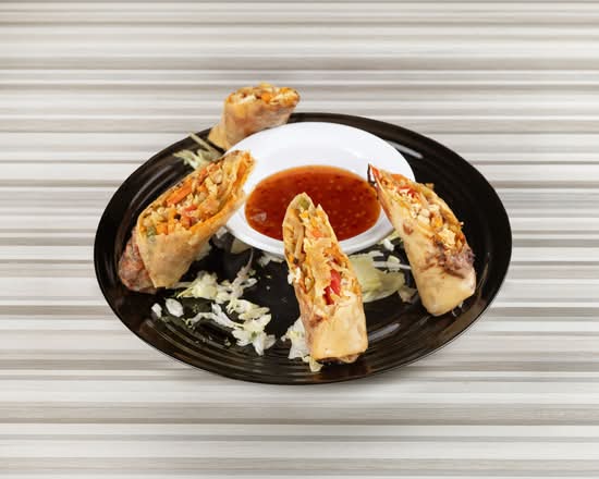 Large Chicken Spring Rolls