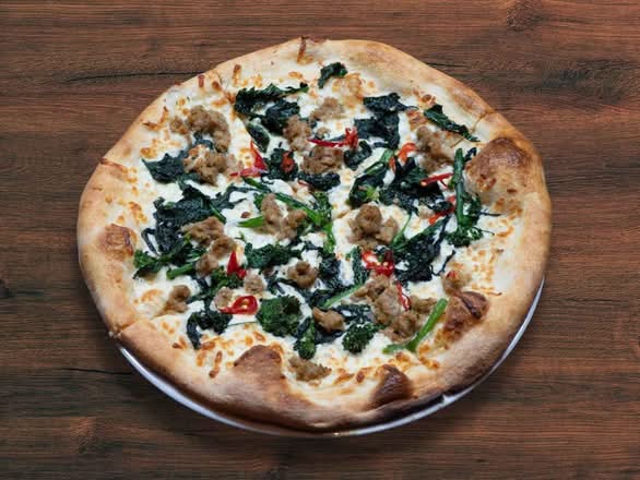 SAUSAGE & RAPINI PIZZA