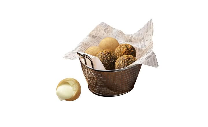Assorted Cheese Balls (6pcs)