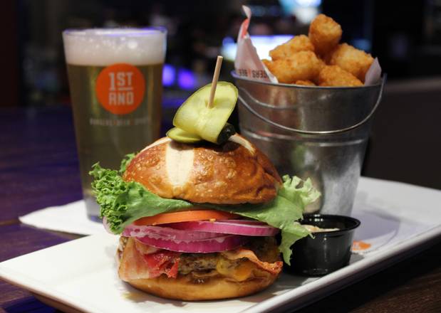 Bacon Cheeseburger