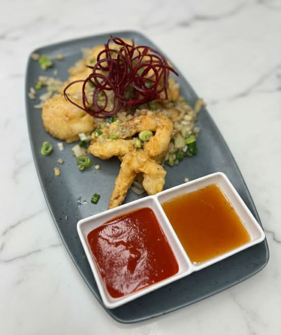 SALT & PEPPER PRAWNS