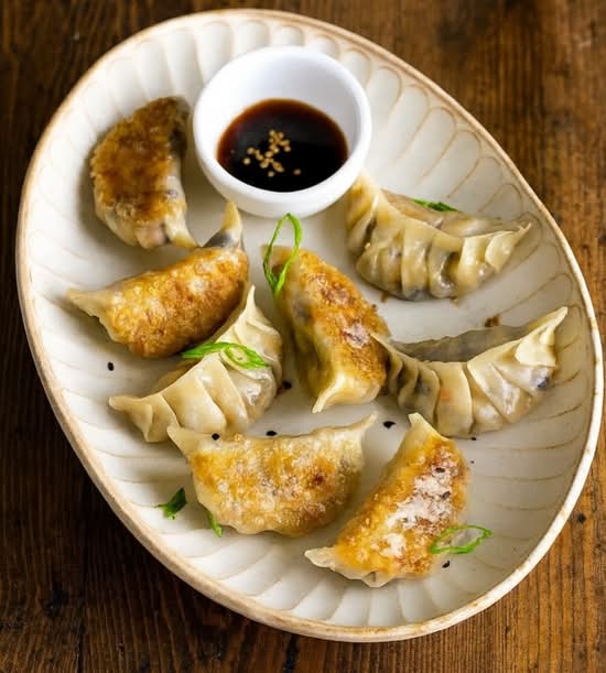 Hand-made Deep-fried Dumplings (8pcs)