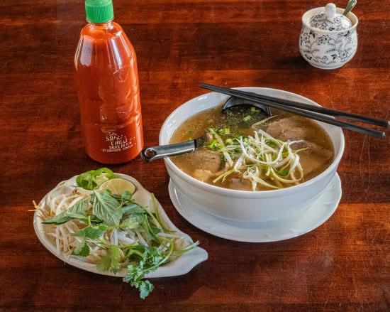 Phở Chín (Well-done Beef)