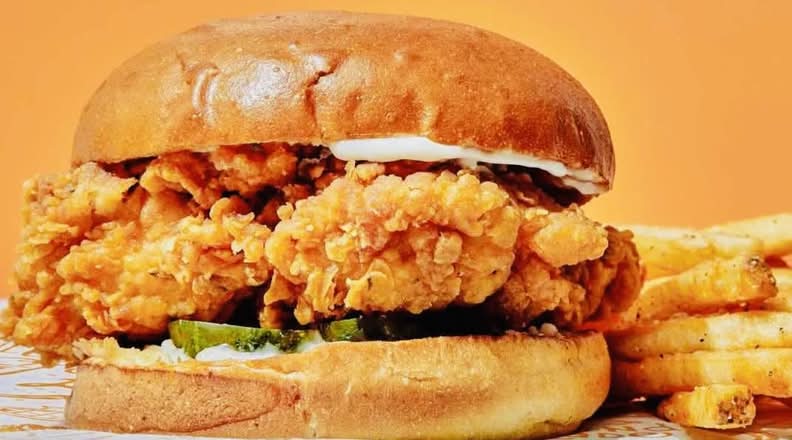 2  Can Dine Chicken Burgers