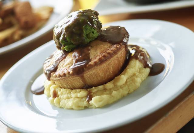Proper Steak & Ale Pie