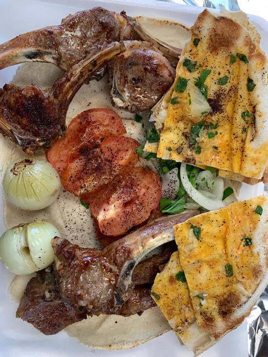 Côtelettes d'Agneau du Québec / Quebec Lamb Chops (1 kg)