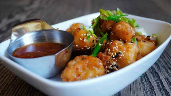 SWEET CHILI CAULIFLOWER