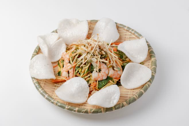Grilled Shrimp and Mango Salad (Gỏi Xoài Tôm Nướng)