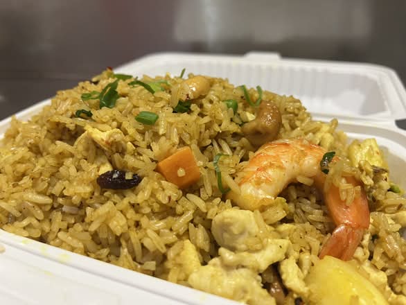 43. Thai Pineapple Fried Rice with curry