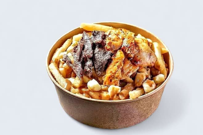 Poutine - Mixte (Taouk & Shawarma)