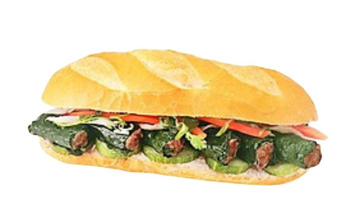 Bánh mì bò lát lót ( beef wraps in betel leaves)