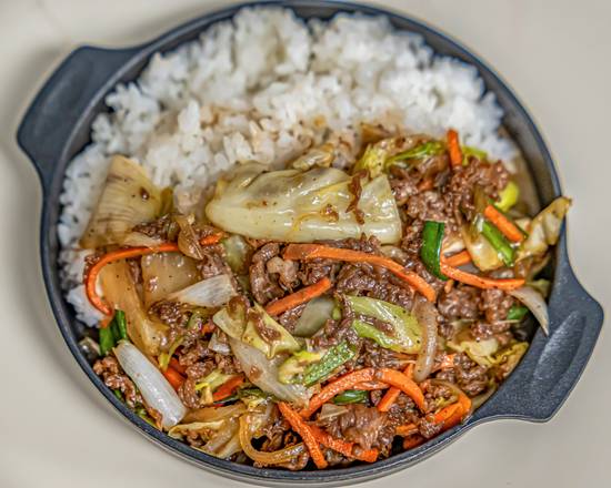 Beef Bulgogi (Rice bowl) 소불고기 컵밥