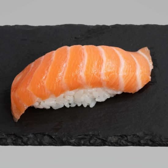 Salmon (1 Pc)