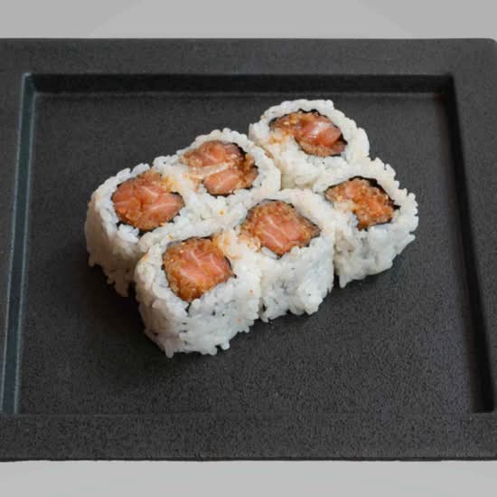 Spicy Salmon Roll